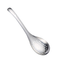 Passoire Ă poivre en acier inoxydable pour la cuisine maison G4E2Z8E6J2F7N9Y3L7W5J4P4W1T6V8L4