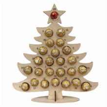 Träadventskalender 2025 för barn med choklad