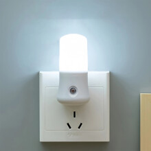 LED nočné svetlo s automatickým snímaním do spálne, biele