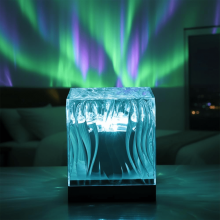 Projektor Aurora s dreveným podstavcom, USB diaľkové ovládanie, 16 farieb