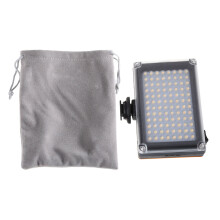 Panel oświetlenia nakamerowego DVFT-96LED z możliwością ściemniania