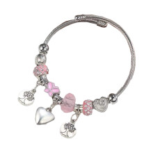 Hautfreundliches Perlenarmband aus Edelstahl