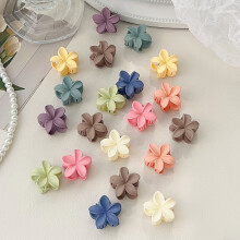 Mini Flower Hair Clips Pack for Women - Creaseless Styling Claw Clips for Bangs and Tiny Hair Styling