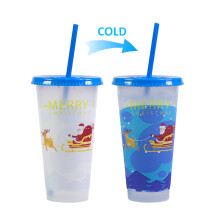 Gobelet isotherme de Noël 710 ml avec couvercle et paille