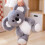 Koala-Plüschtier, grau, Bambus-Samt, 25 cm 4