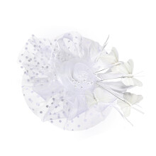 Bandeau bibi de mariée orné de fausses perles et d'un papillon