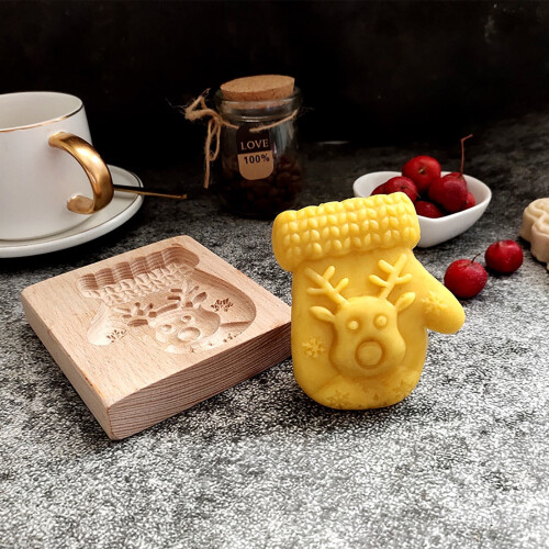 Moule à biscuits en bois 10 cm, motif sculpté