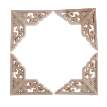 Träsnidade hörnramar med applikation, 4 st, 8x8 cm