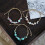 Pulseira de cerâmica feminina com design elegante. 4