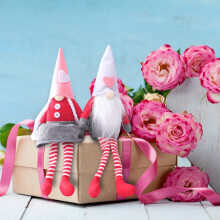Gnomos de Pelúcia Decorativos para o Dia dos Namorados (2 unidades)