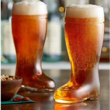 Chope à bière personnalisée style bottes 580 ml, base antidérapante