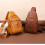 Bolsa transversal de couro marrom grande 2
