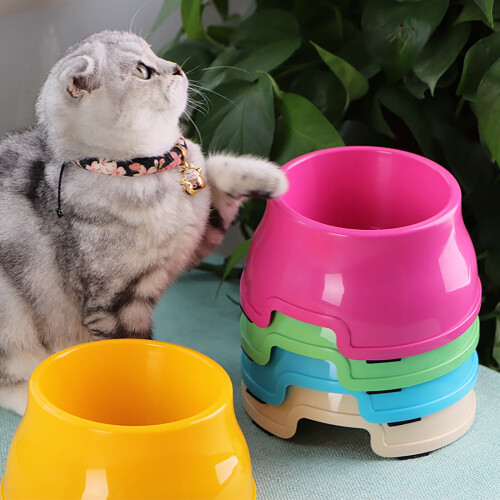 Tigela elevada para cães com design de orelhas compridas, 2 litros. 2
