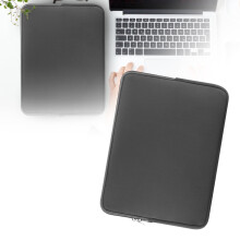 Duurzame, waterbestendige en slanke laptoptas voor op reis.
