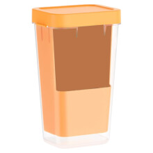 Recipiente de plástico transparente para guardar hierbas aromáticas en el frigorífico.