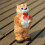 Gatito bailarín de peluche suave que funciona con pilas 1