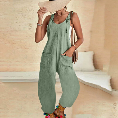 Macacão feminino casual sem mangas com decote em U e bolsos. 2