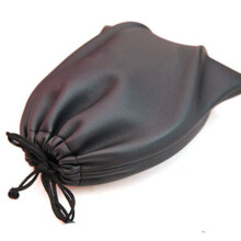 Universal Wireless Headphones Storage Bag- Portable Mini Storage Bag, Anti-scratch Protection for Bluetooth Headset and More(Black)