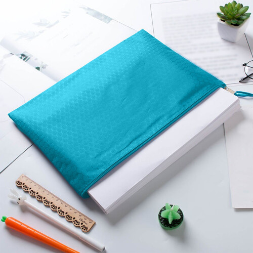 Portable Clipboard with Secure Clip and Sturdy Construction