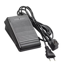 The Old Multi-Functional Home Sewing Machine Foot Control Governor is Suitable for Shengjia 8019/6212 Foot Pedal EU Plug
