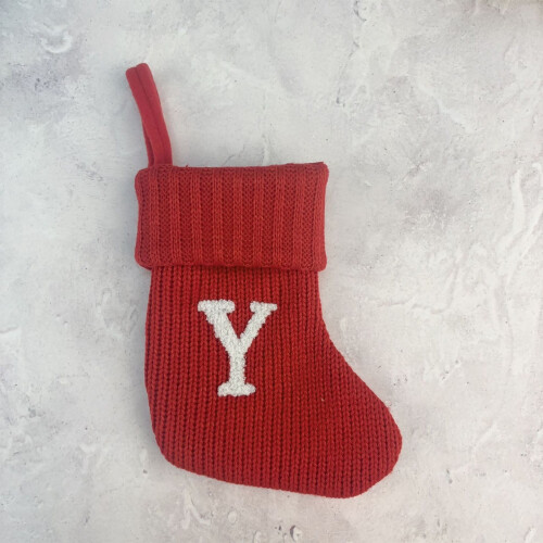 Bas rouge à torsades monogrammé 18 cm avec revers 2