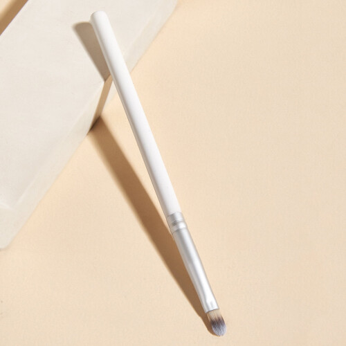 Witte lippenkwast, make-up tool, driekleurig