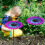 Flower-shaped metal stake feeder for backyard use 1