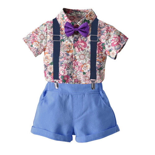 Ensemble garçon haut à manches courtes fleuri et short à bretelles taille 2