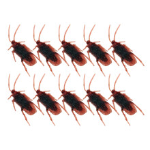 Bréagán Cockroaches Prank 10pcs Cockroach Scanrúil Réalaíoch