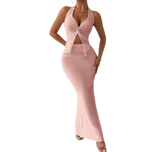 Women's pink two-piece summer set with twist-front halter 2