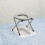 Chaise percée pliante en acier portable, capacité de 100 kg 2