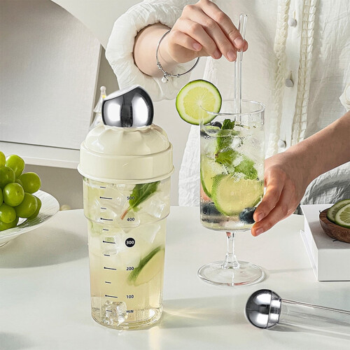 Juego de coctelera manual con macetero y