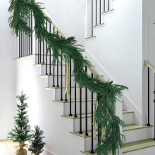 Julepynt i gummi av Norfolk-furu, 1,8 meter