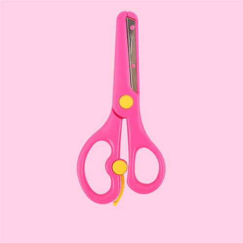 Scissors with Blunt Tip and Cap for Home and Crafting Use 1