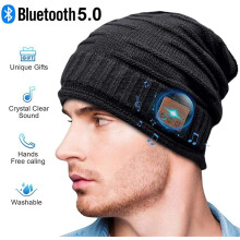Hata Beanie Bluetooth Morttic BT5.0 le Cainteoirí Steirió HD