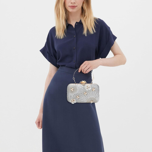 Pochette da sera da donna con decorazione a pavone e perline. 1