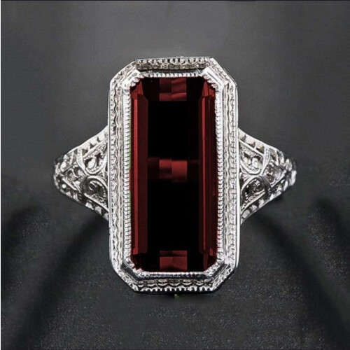 Women's emerald ring with zircon inlay rectangular shape