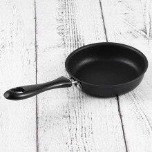 ULTNICE Mini Non-Stick Cast Iron Frying Pan 1 Piece 4.7 Inch