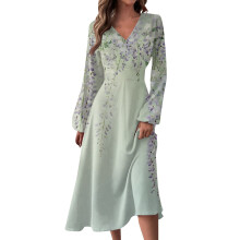 Dame lysegrøn lang kjole med blomsterprint og V-hals, XL