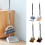Set scopa e paletta con manico lungo per pavimenti in legno 1