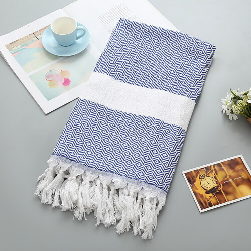 Lichtgewicht, absorberend en sneldrogend microvezel strandhanddoek.