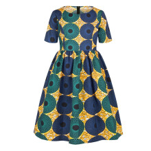 Tyttöjen afrikkalainen dashiki-mekko liehuvilla hihoilla, 1-2 hengelle