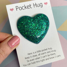 Pocket Hug Heart Token with Greeting Card