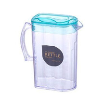Pichet à eau avec couvercle 2,2 L carré en plastique transparent