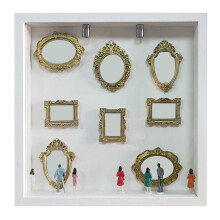 Mini Museum Silhouette Box Photo Frame Set with Mini Figures