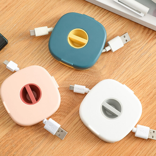 Organizzatore di cavi retrattile FEAMOS per USB e cuffie 1