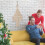Décoration murale en macramé avec sapin de Noël et pompons 2