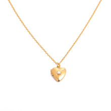 Collar con colgante de foto en forma de corazón y cadena metálica