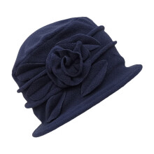 Dámsky vintage kvetinový vlnený klobúk cloche, zima 20. storočia
