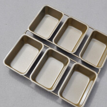 Rectangular Non-Stick Baking Mold with 6 Grids